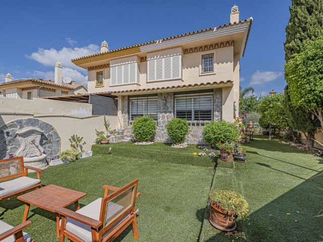Villa, Alhaurín de la Torre, R5161438