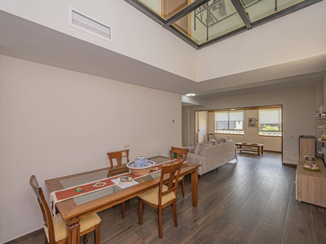 Villa con 3 Dormitorios  en Alhaurín de la Torre