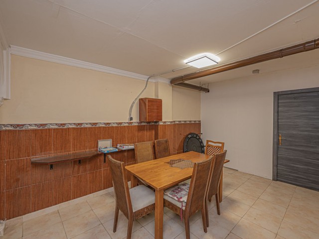 Villa con 3 Dormitorios  en Alhaurín de la Torre