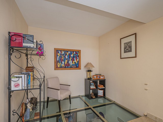 Villa con 3 Dormitorios  en Alhaurín de la Torre
