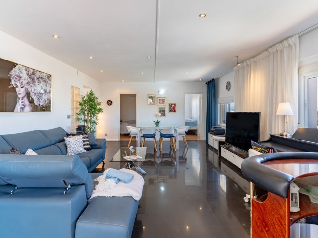 Kattohuoneisto, La Carihuela, R5412373