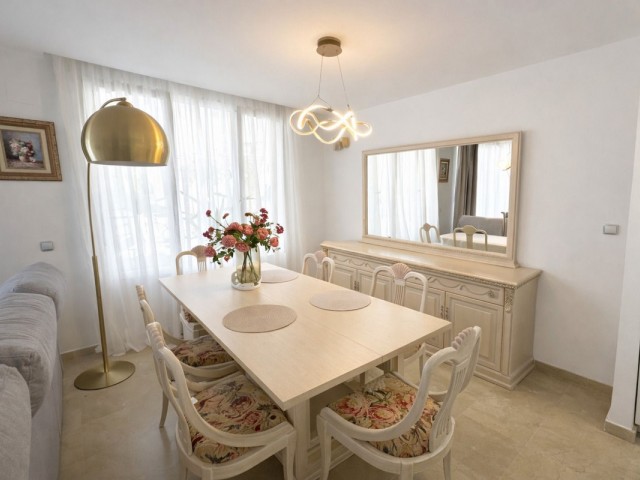 Apartment, Benahavis, R5417206