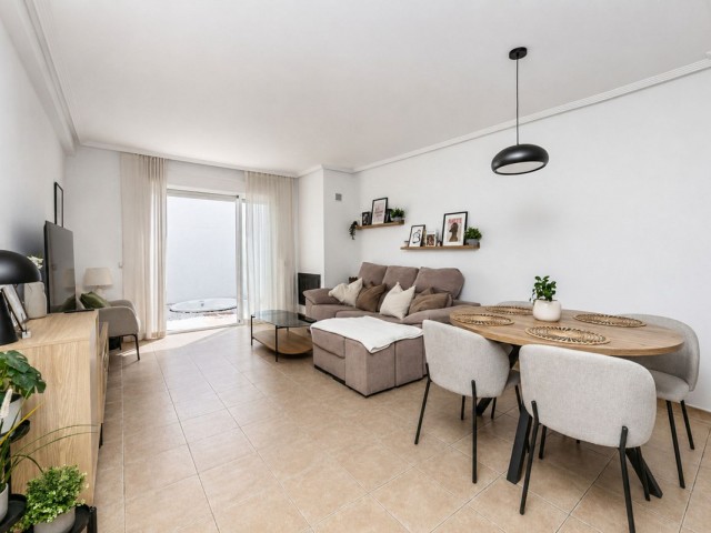 Reihenhaus, Mijas, R5417914