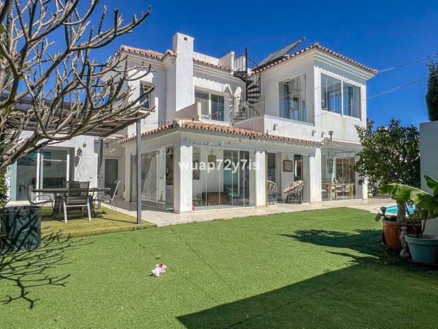Villa, Costalita