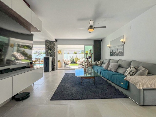 3 Schlafzimmer Villa in Costalita