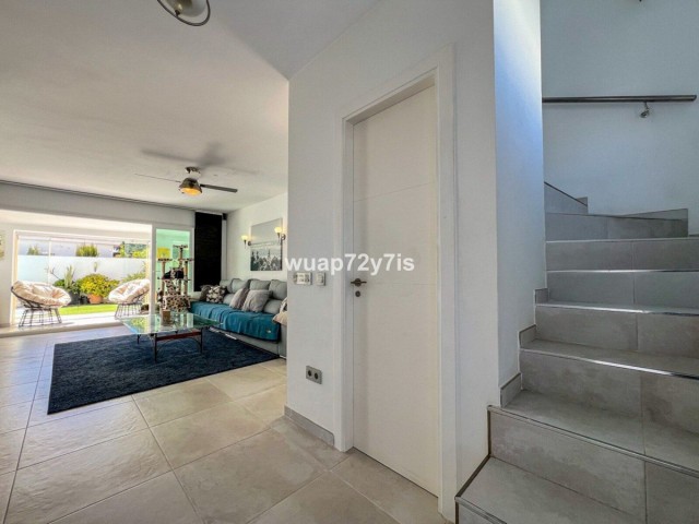 3 Schlafzimmer Villa in Costalita