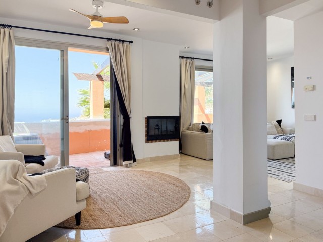 Maison mitoyenne avec 4 Chambres  à Riviera del Sol