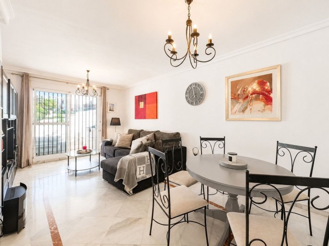 2 Bedrooms Apartment in Puerto Banús