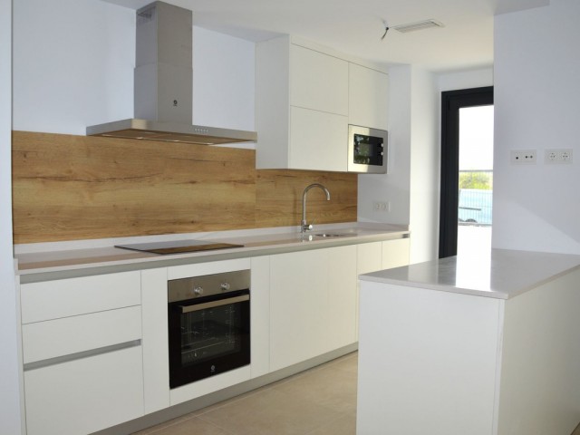2 Bedrooms Apartment in Estepona