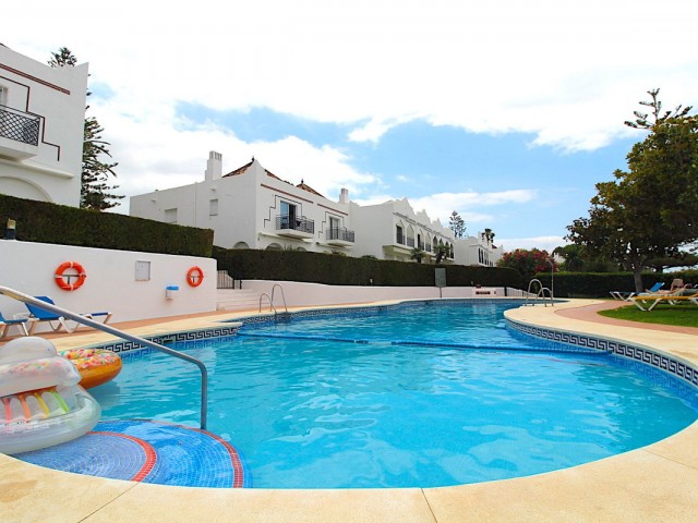 Villa, Aloha