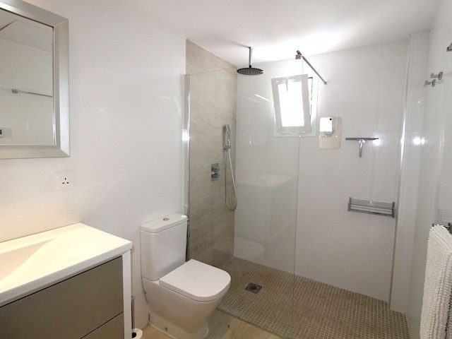 4 Bedrooms Villa in Aloha