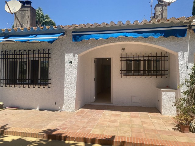 Maison mitoyenne, Cortijo Blanco, R5419459