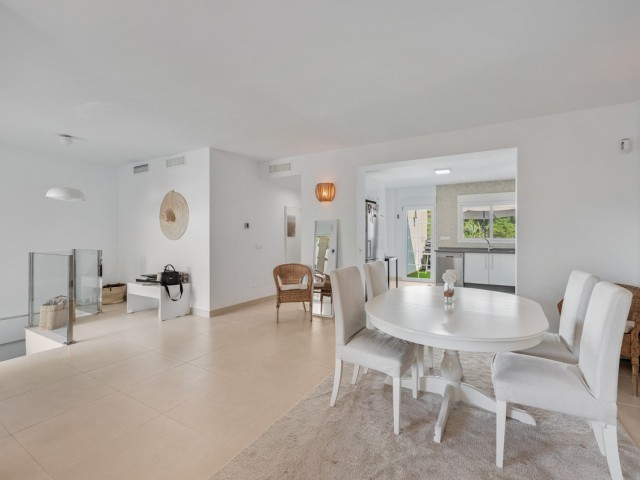 Villa avec 4 Chambres  à Hacienda Las Chapas
