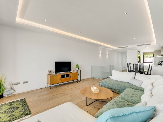 Apartment, San Roque, R5406490