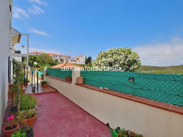 Huvila, San Luis de Sabinillas, R5422303