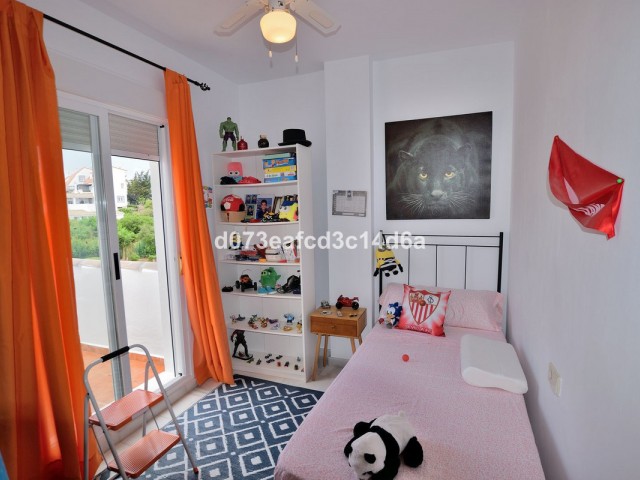4 Schlafzimmer Villa in San Luis de Sabinillas