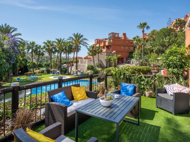 Apartment, Reserva de Marbella, R5425174
