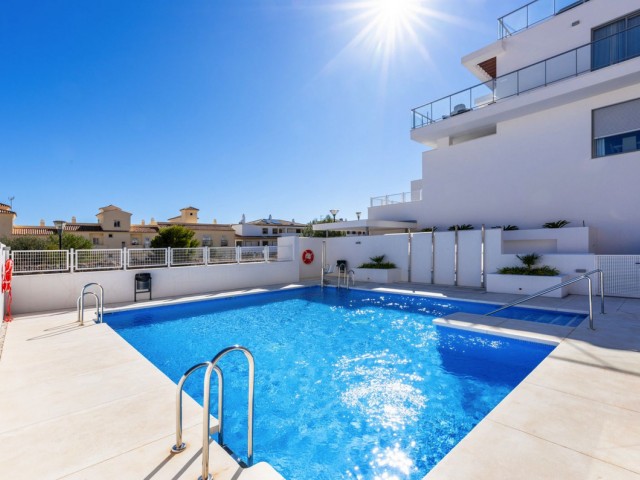 Apartment, Benalmadena, R5402071