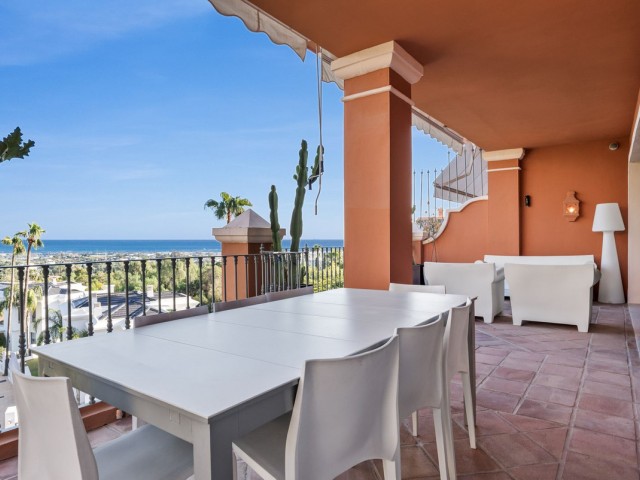 Huoneisto, Monte Halcones, R5425108