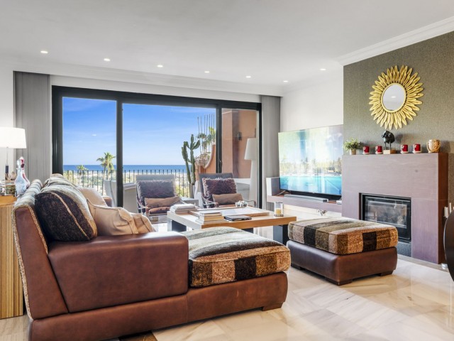 Huoneisto, Monte Halcones, R5425108