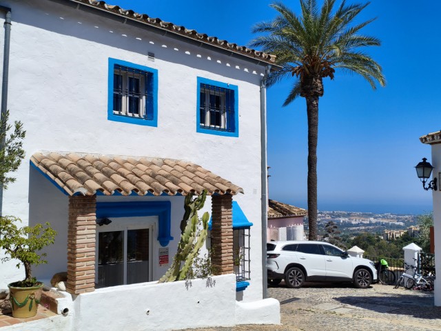 3 Makuuhuoneen Rivitalo El Madroñal