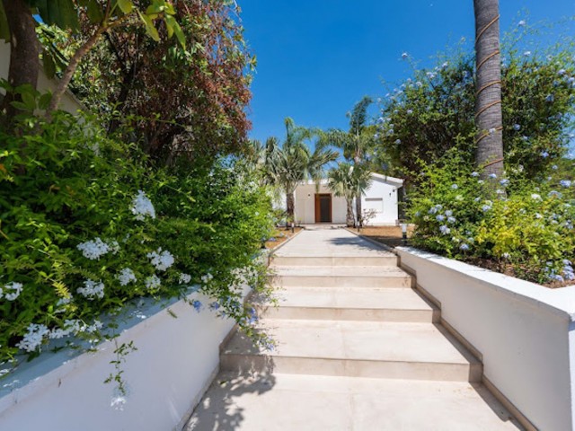 Villa, El Madroñal, R5421079