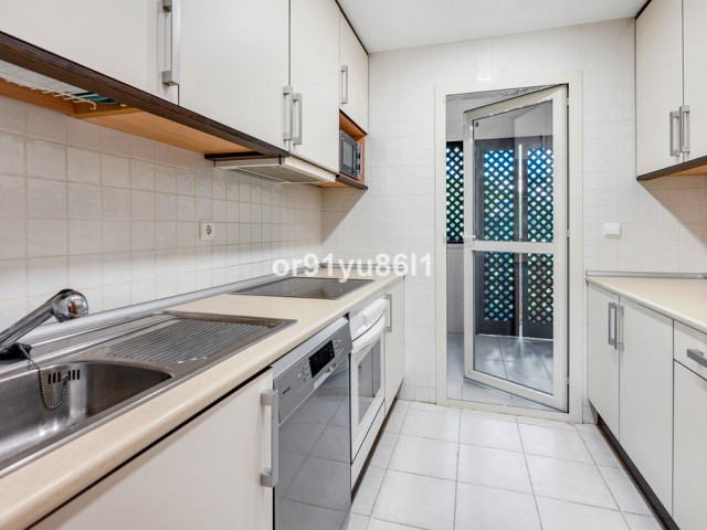 Huoneisto, Marbesa, R5427622