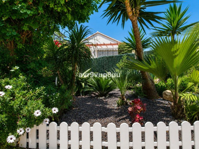 2 Makuuhuoneen Huvila El Faro