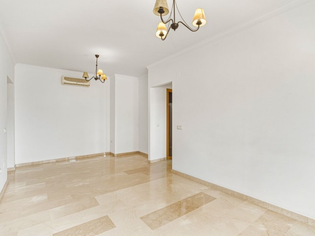 Apartment, Los Boliches, R5429521