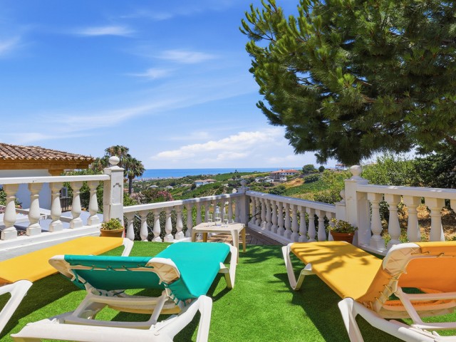 4 Bedrooms Townhouse in Manilva