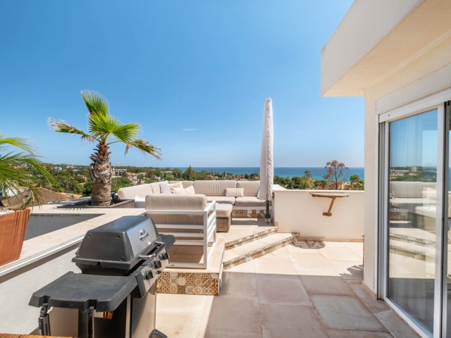 Huoneisto, Costabella, R5382958