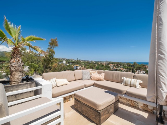 Huoneisto, Costabella, R5382958