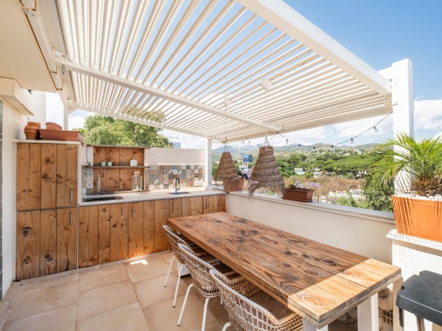 Huoneisto, Costabella, R5382958