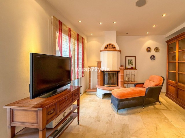 Huoneisto, Costabella, R5383816