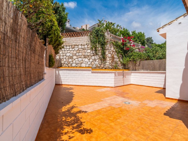 Maison mitoyenne avec 3 Chambres  à Torremuelle