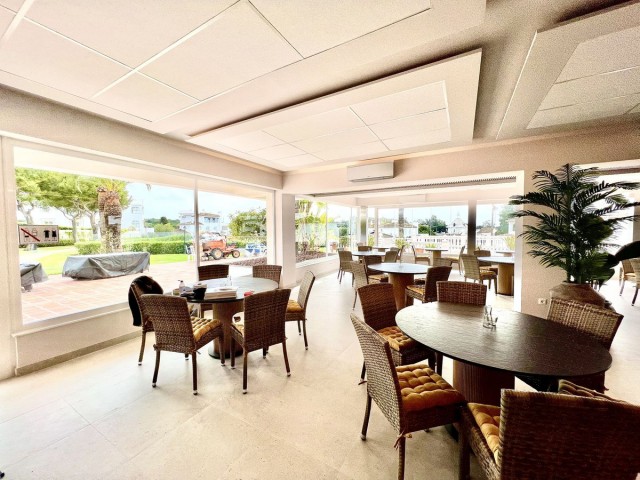 2 Bedrooms Apartment in Elviria