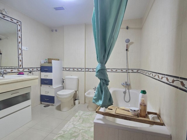 3 Bedrooms Townhouse in Torrequebrada