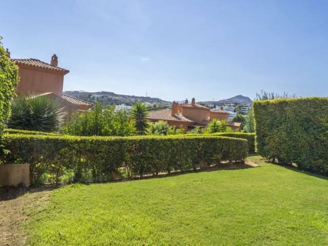 Huoneisto, Atalaya, R5433574