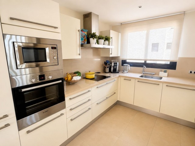 Huoneisto, Altos de los Monteros, R5433718