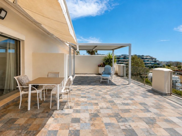 Kattohuoneisto, New Golden Mile, R5429512