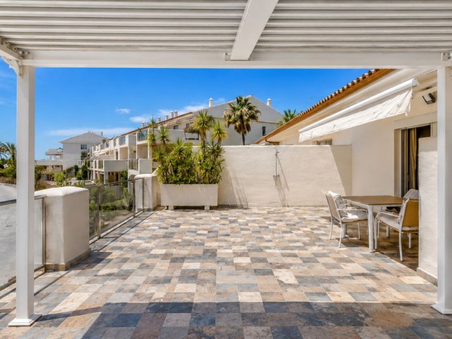 Kattohuoneisto, New Golden Mile, R5429512