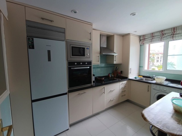 3 Schlafzimmer Apartment in Sotogrande Marina