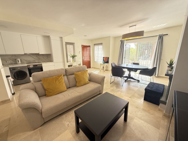 Apartment, Aloha, R5435794