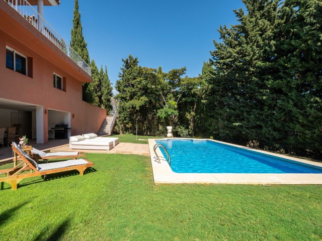 Huvila, Sotogrande Costa, R5204977