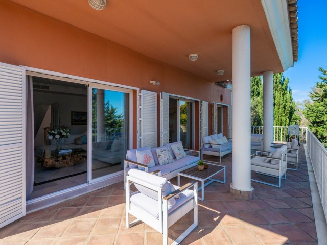 5 Makuuhuoneen Huvila Sotogrande Costa