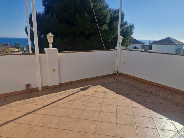 3 Makuuhuoneen Huoneisto Costabella