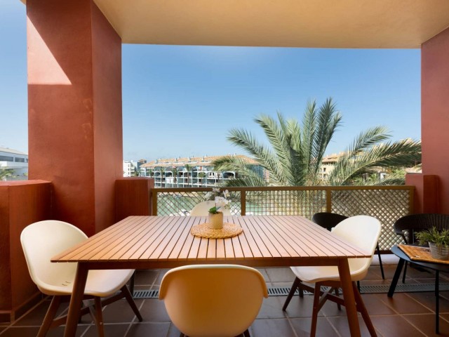 Appartement, Sotogrande Marina, R5437162