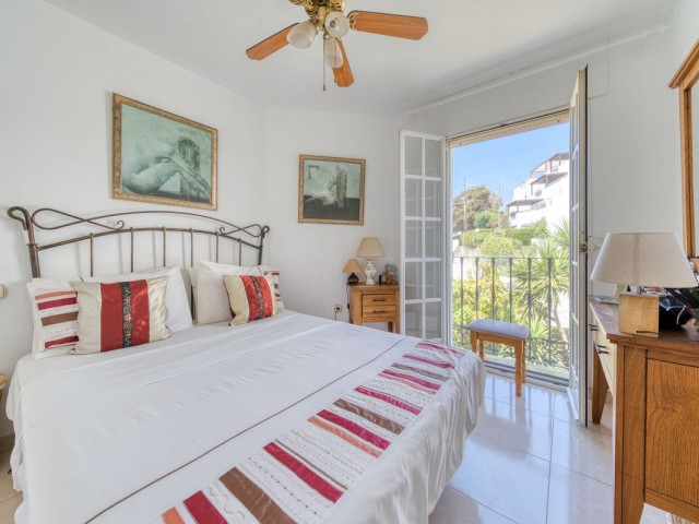 Maison mitoyenne avec 3 Chambres  à Bel Air