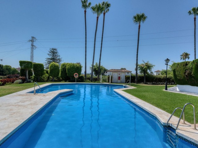 Maison mitoyenne avec 3 Chambres  à Bel Air