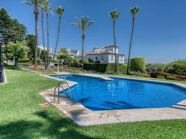 Maison mitoyenne avec 3 Chambres  à Bel Air